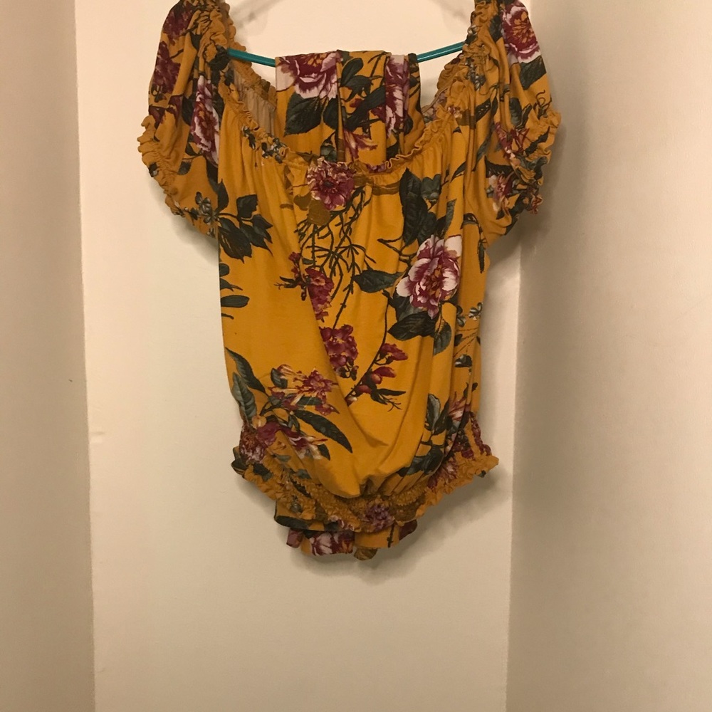 Matching Set - Picture 2 of 4